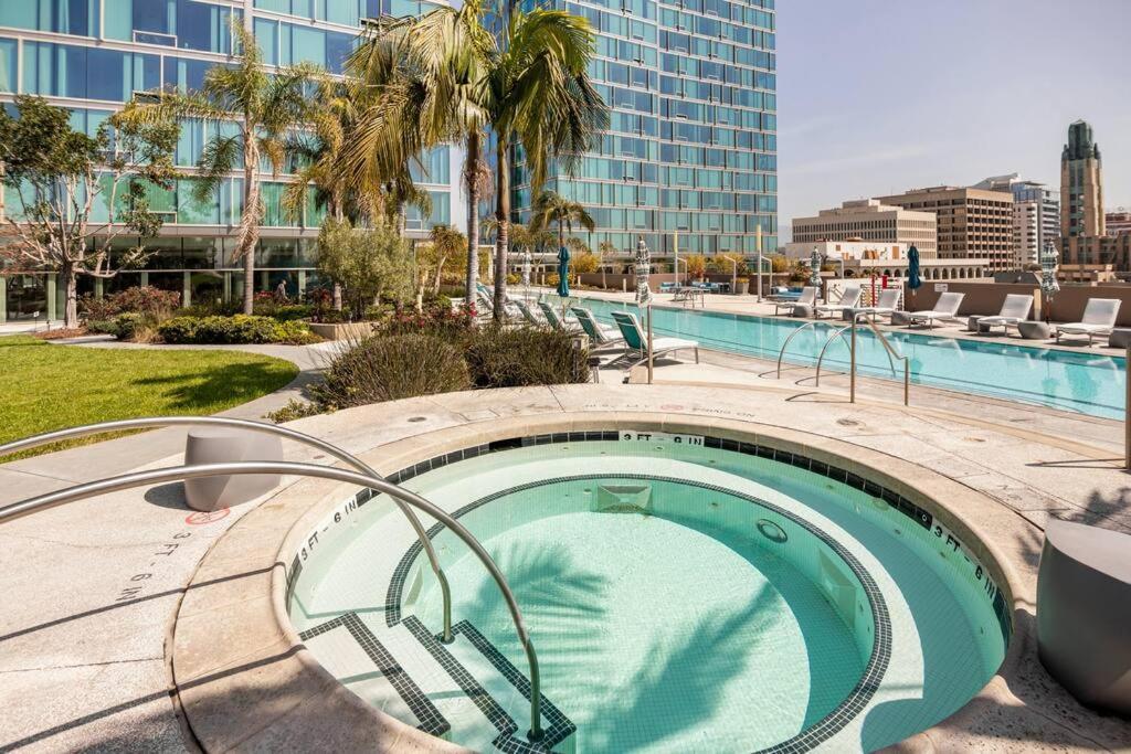 Appartement Luxury High Rise Amazlng Views & Secured Parking
